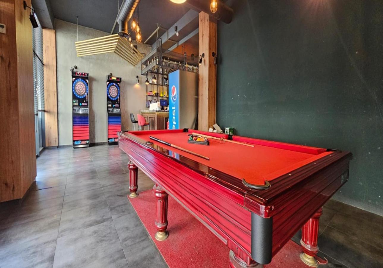 Cozy Apartment - 2 Bedrooms In The Best City Area. 페리자이 외부 사진